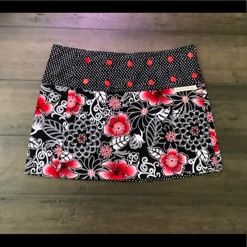 Sweet Spot Adjustable Skirt size 0-6